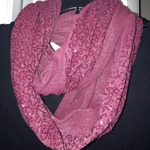 Infinity scarf